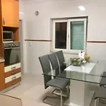 Villa Quinta Da Real Cascata Para 10 Pessoas Caxias