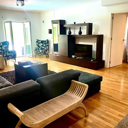 Flat Near The Beach With Pool For 8 *