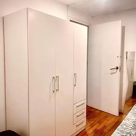 Πανσιόν Flat Near The Beach With Pool For 8